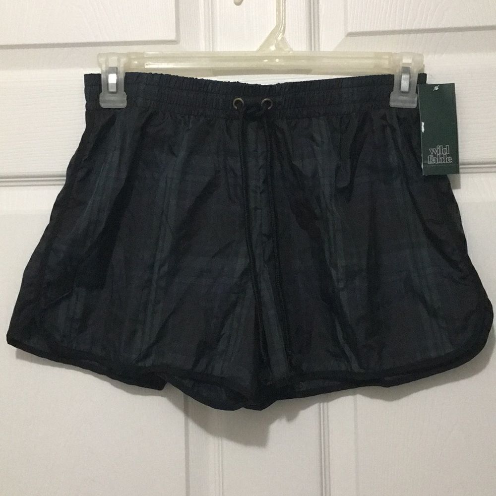 Wild Fable Women’s Plaid Windbreaker Shorts